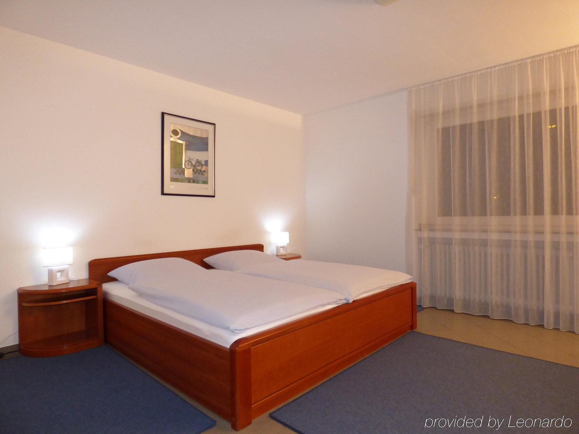 Hotel Alt Buettgen 카르스트 외부 사진