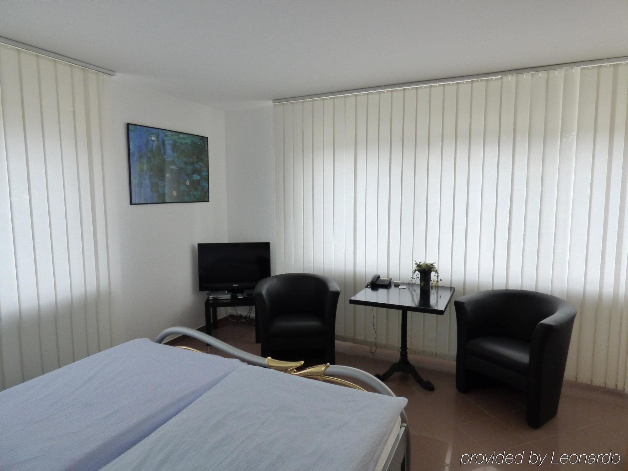 Hotel Alt Buettgen 카르스트 외부 사진