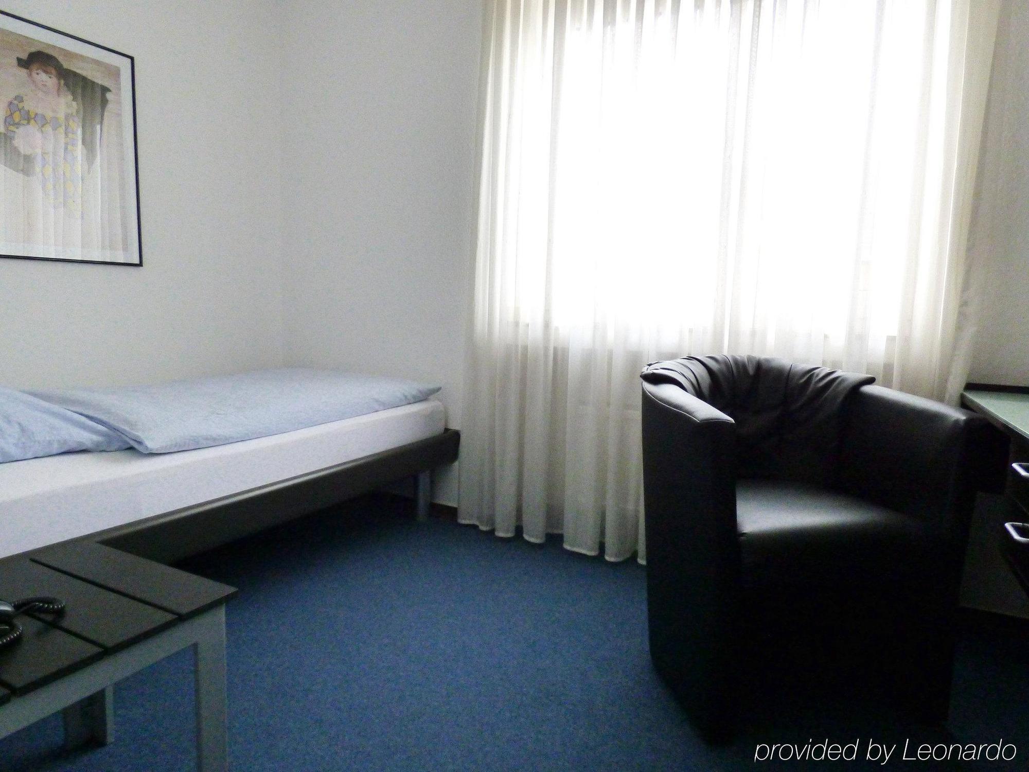 Hotel Alt Buettgen 카르스트 외부 사진