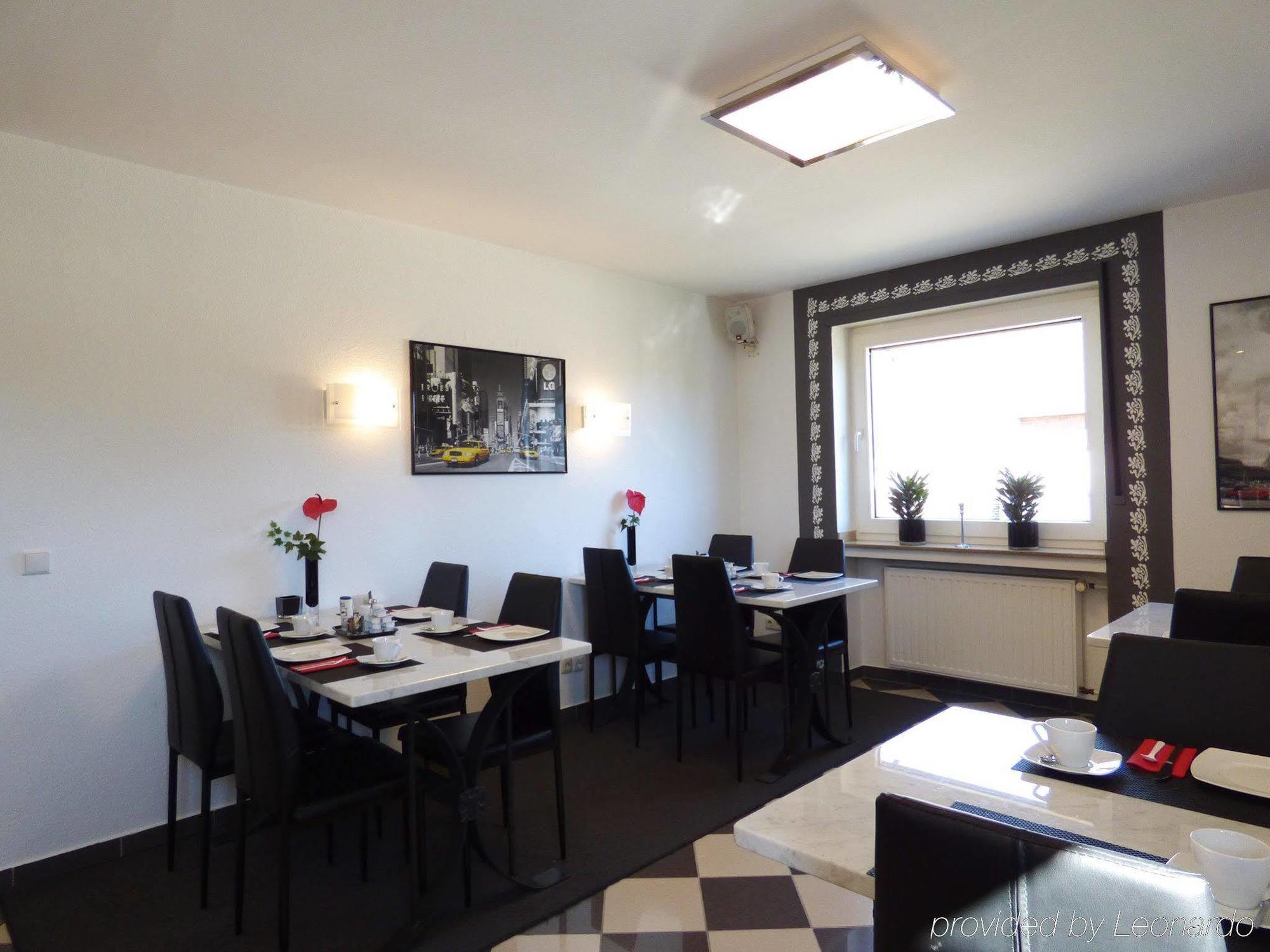 Hotel Alt Buettgen 카르스트 외부 사진